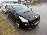 Peugeot 3008 Premium 1.6 HDI - Peugeot 3008 mit Diesel-Antrieb: 1.6