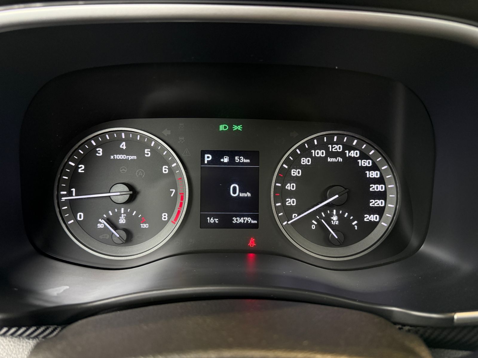 Fahrzeugabbildung Hyundai TUCSON Premium 4WD PANO AHK LED