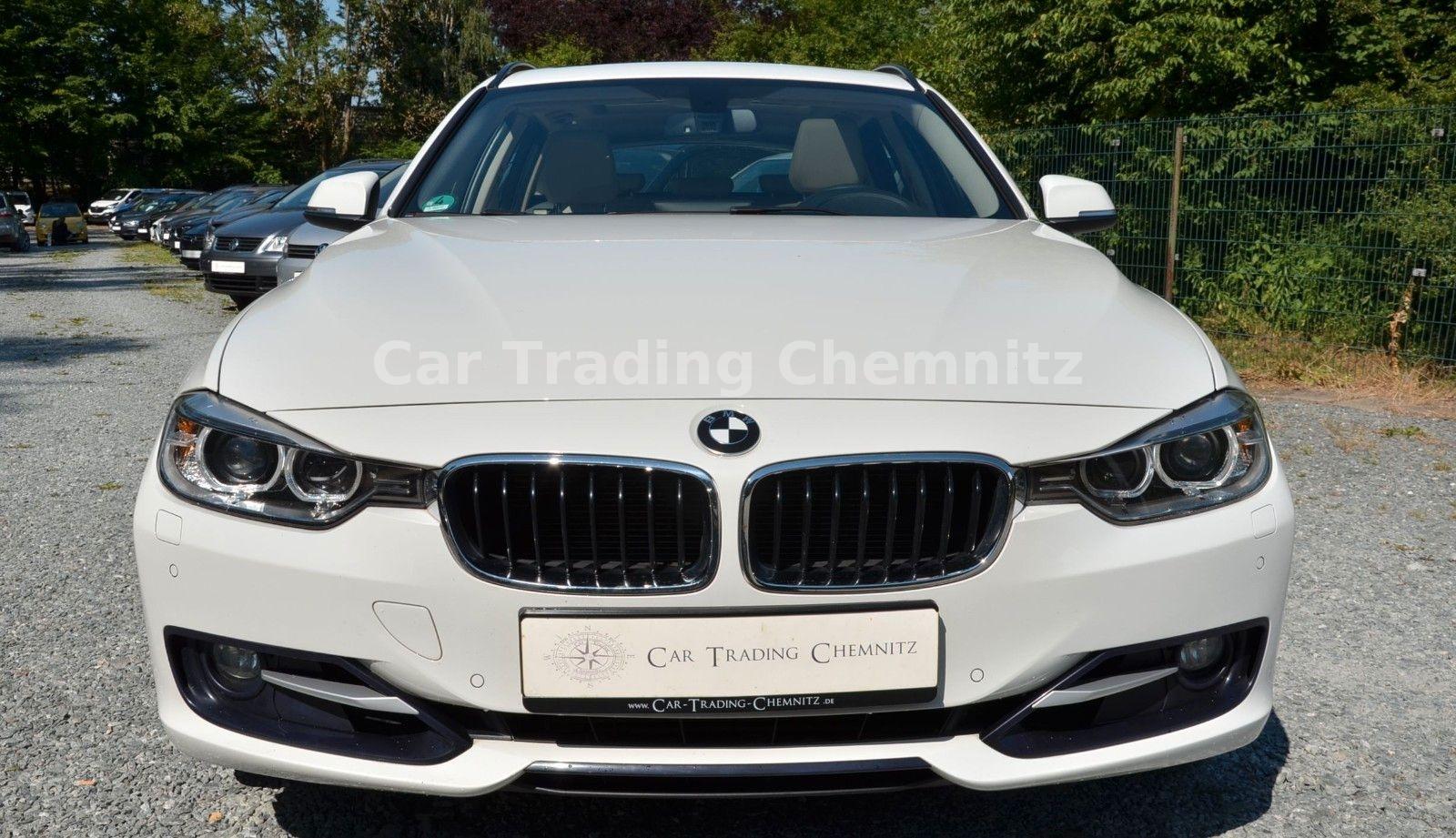 BMW Touring 320i Automatik Xenon Leder Navi Panorama