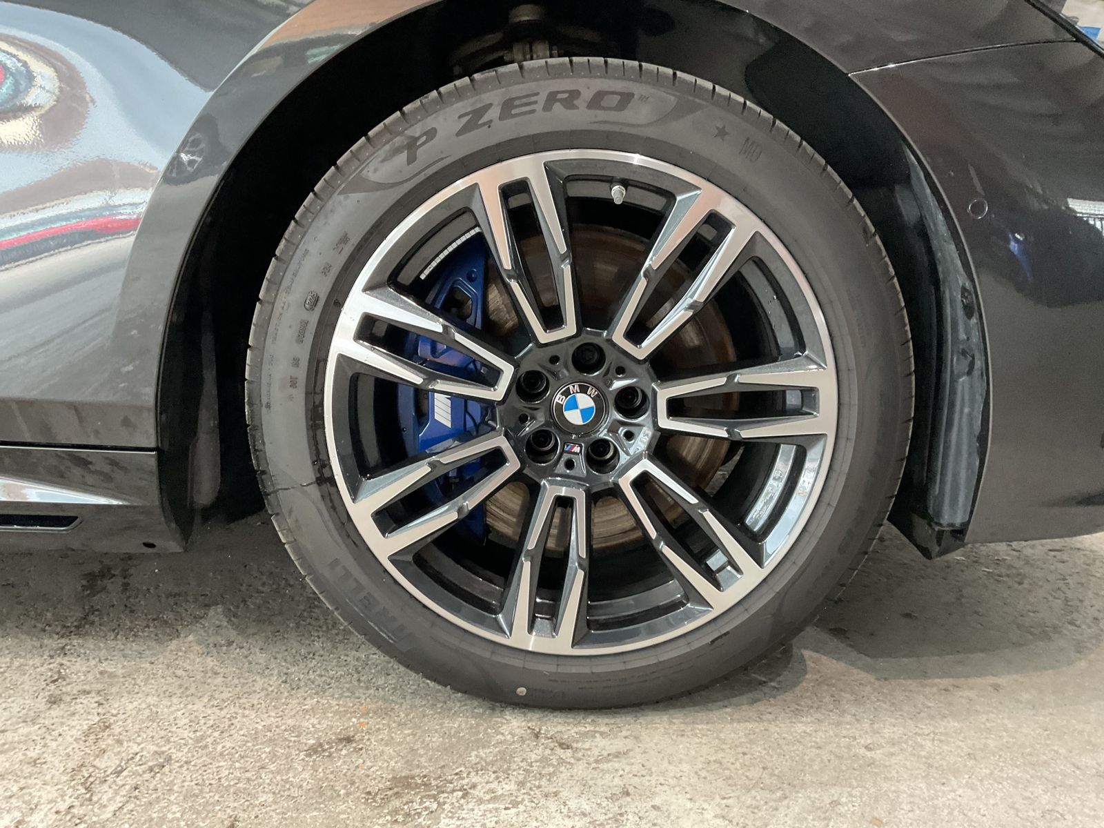 BMW 550 - Bild 12