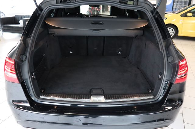 Fahrzeugabbildung Mercedes-Benz C 300 T 9G-TRONIC AMG LINE|1HAND|LED|WIDESCREEN|