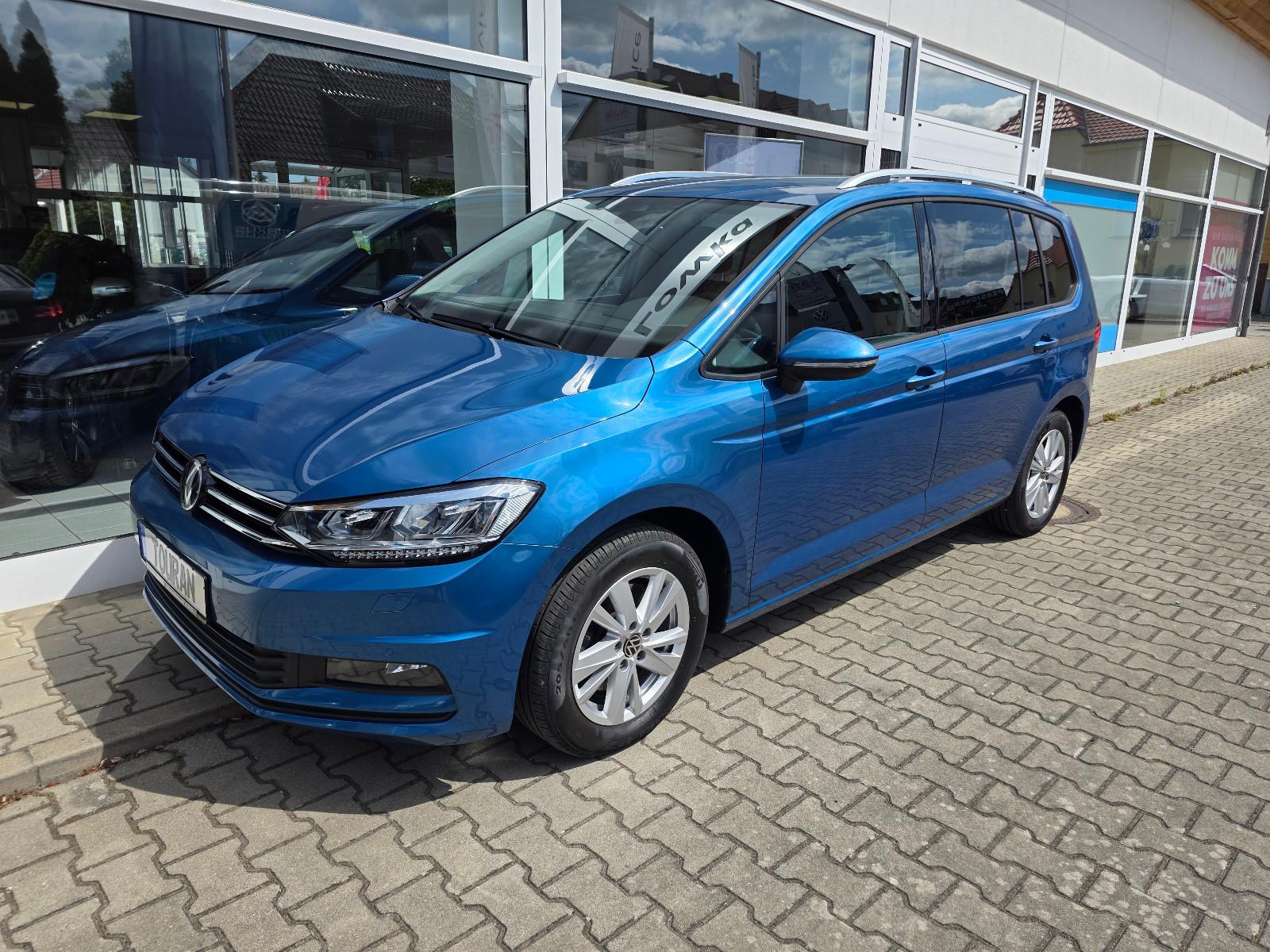 Volkswagen Touran Comfortline 1.5TSI LED/AHK/NAVI/SHZ/LM/PD