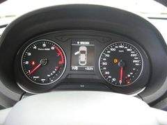 Fahrzeugabbildung Audi A3 Lim. 1.5 TFSI S-TRONIC NAVI/SHZ/TEMP./XENON