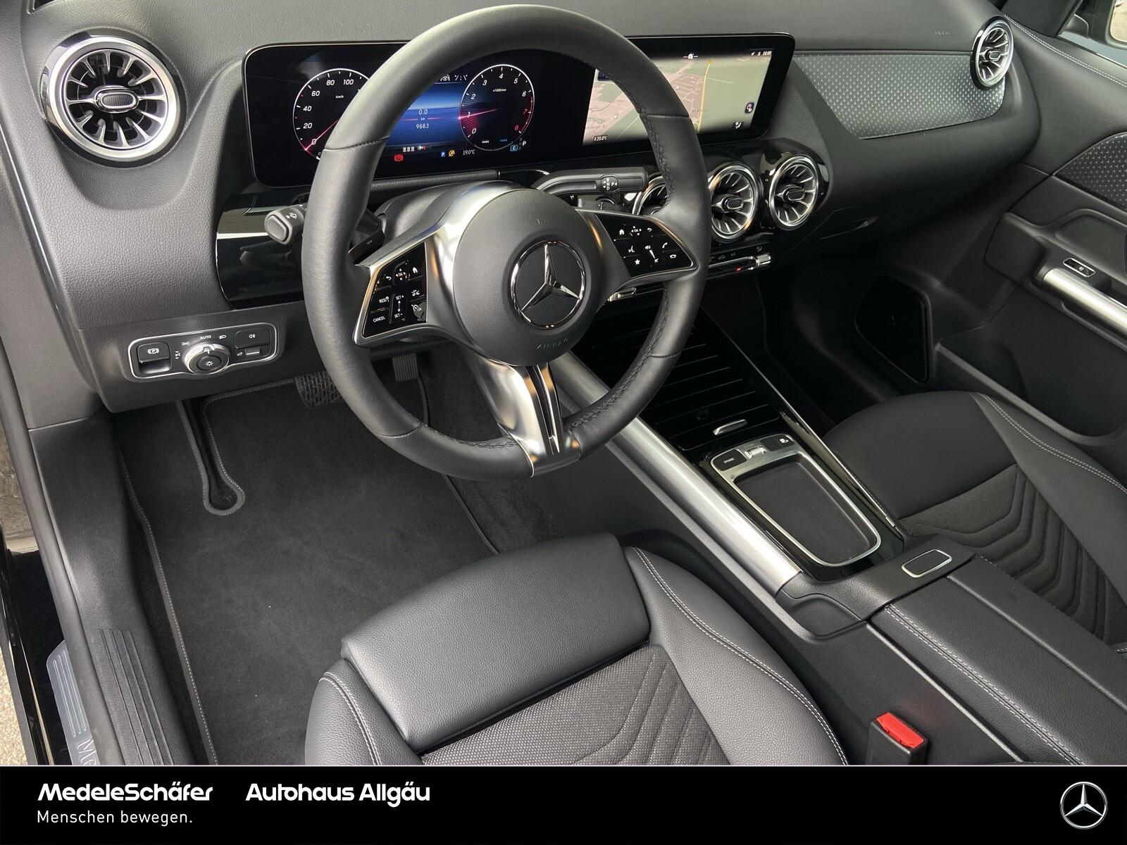 Mercedes-Benz GLA Night Distr AHK PanoSD KeylGO Sound 360, миниатюра 12
