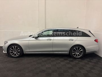 Mercedes E 220 - 5