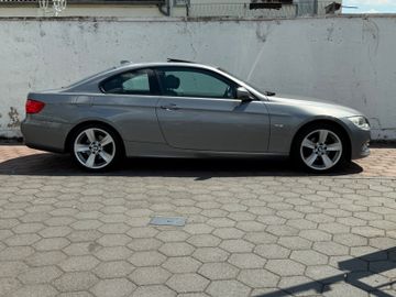 BMW 320 - 5