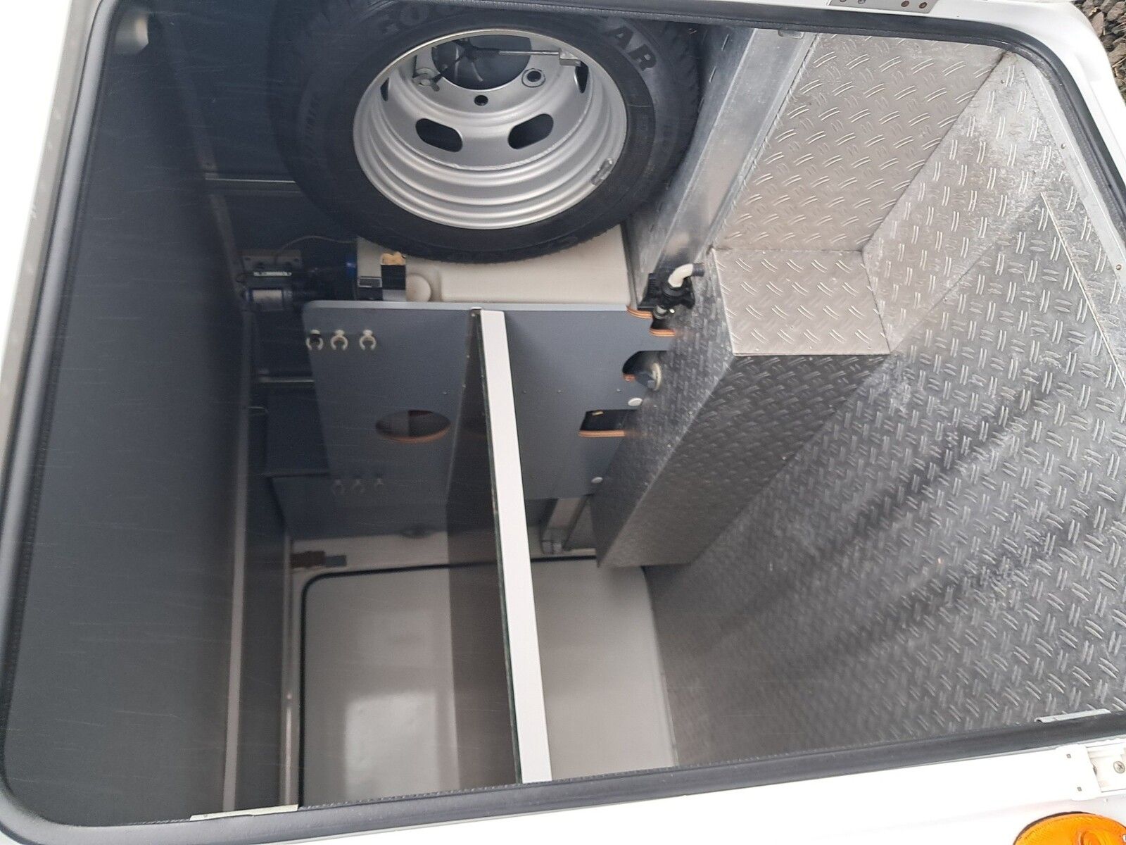 Fahrzeugabbildung LMC Liberty I 6900 SAT+TV, Markise, Fahrradträger