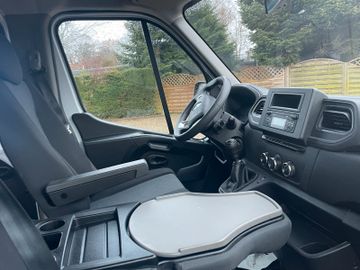 Bild 9 Renault Master III Pritsche/Fahrgest. L3H1 3,5t