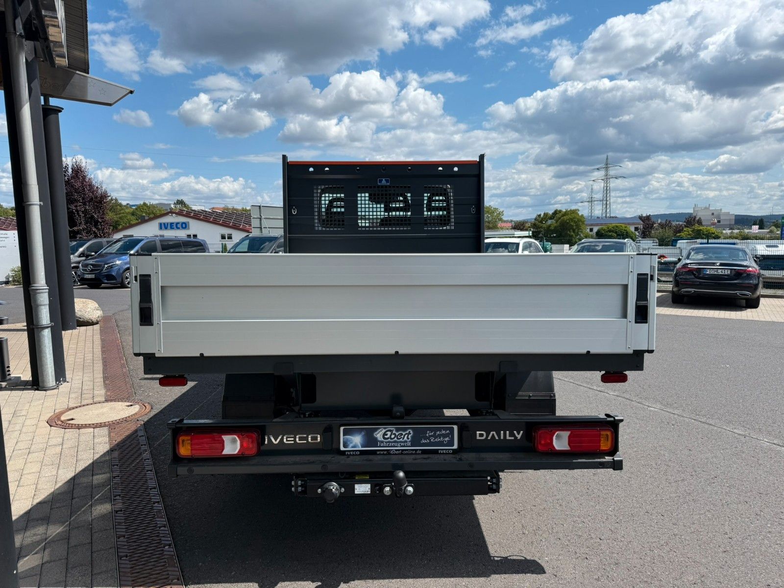 Fahrzeugabbildung Iveco Daily 35S14B Pritsche *R 3450 mm*AHK*Kamera