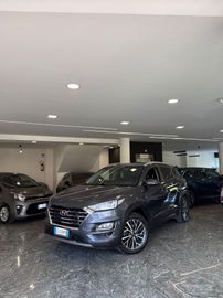 Hyundai TUCSON - 1