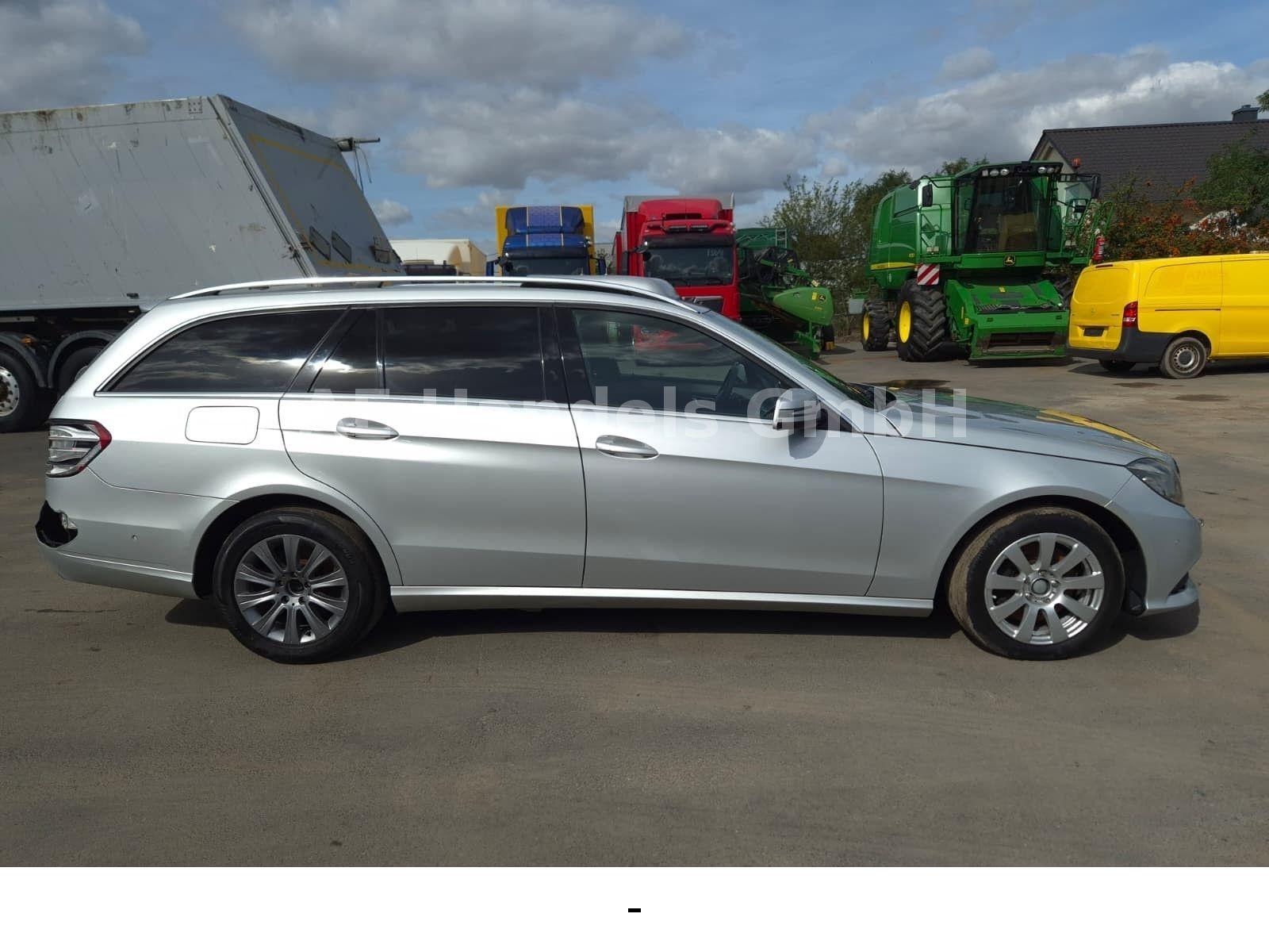 Mercedes-Benz E250 2014 — photo 10