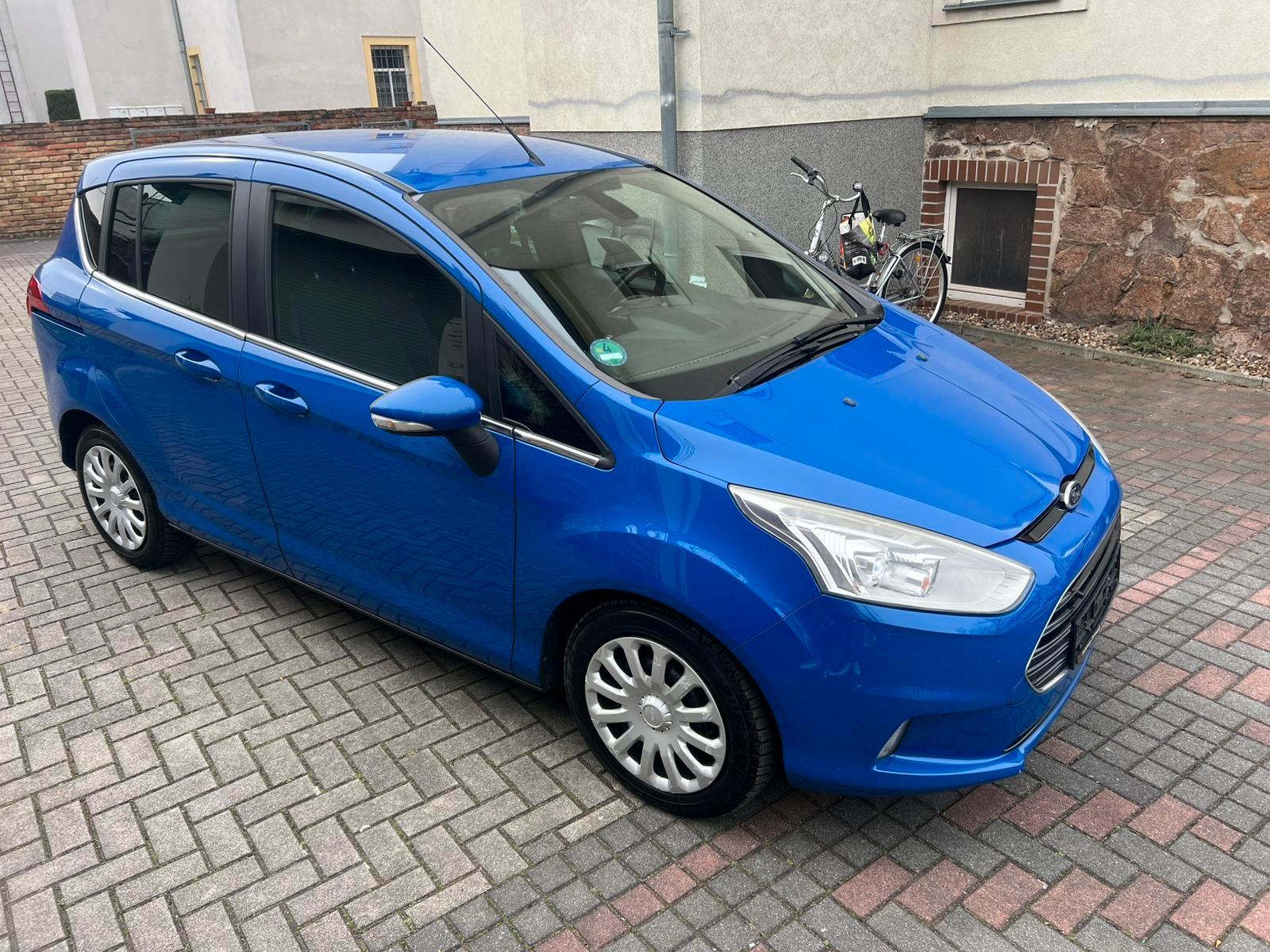Ford B-Max Titanium/Klimaautomatik/TÜV NEU