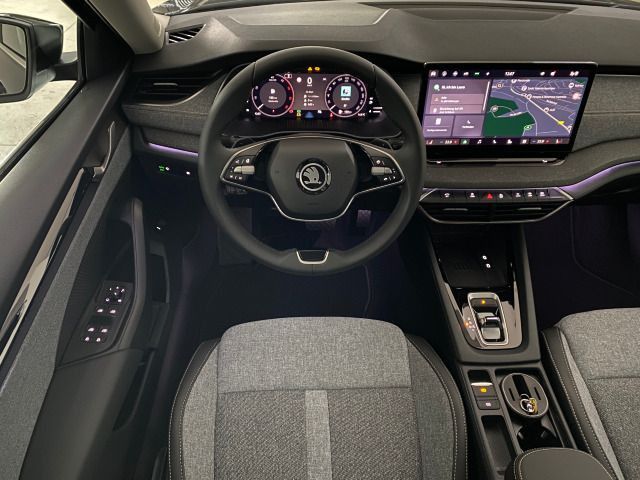Octavia IV Combi Selection 2.0 TDI DSG Facelift