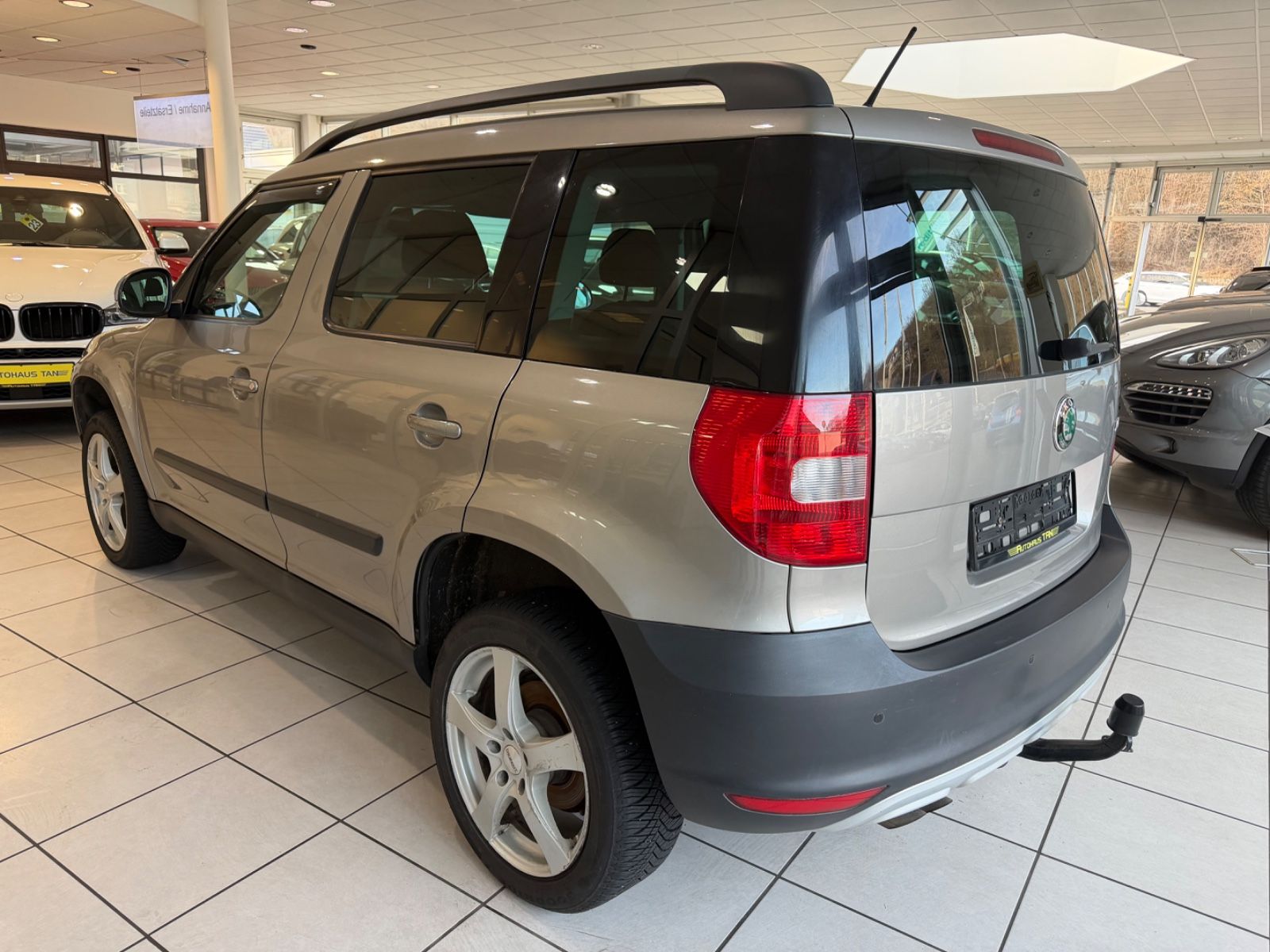 Fahrzeugabbildung SKODA Yeti Ambition Plus Edition