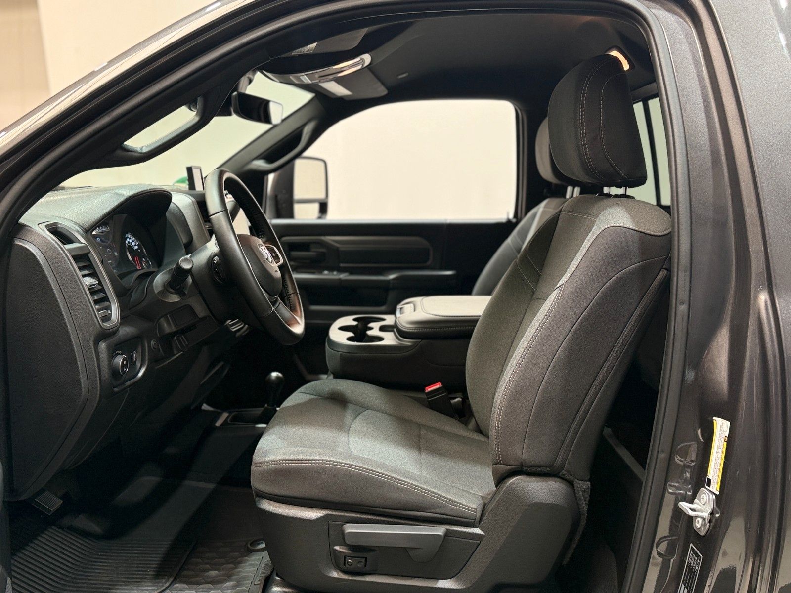Fahrzeugabbildung Dodge RAM 5500 REG CAB Tradesman CHASSIS 2024