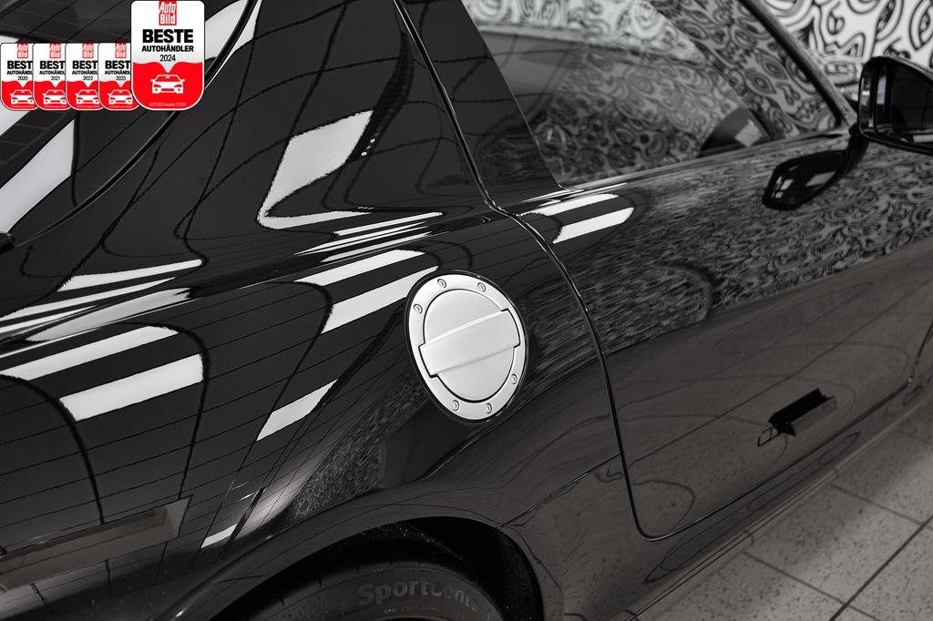 Mercedes-Benz SLS AMG