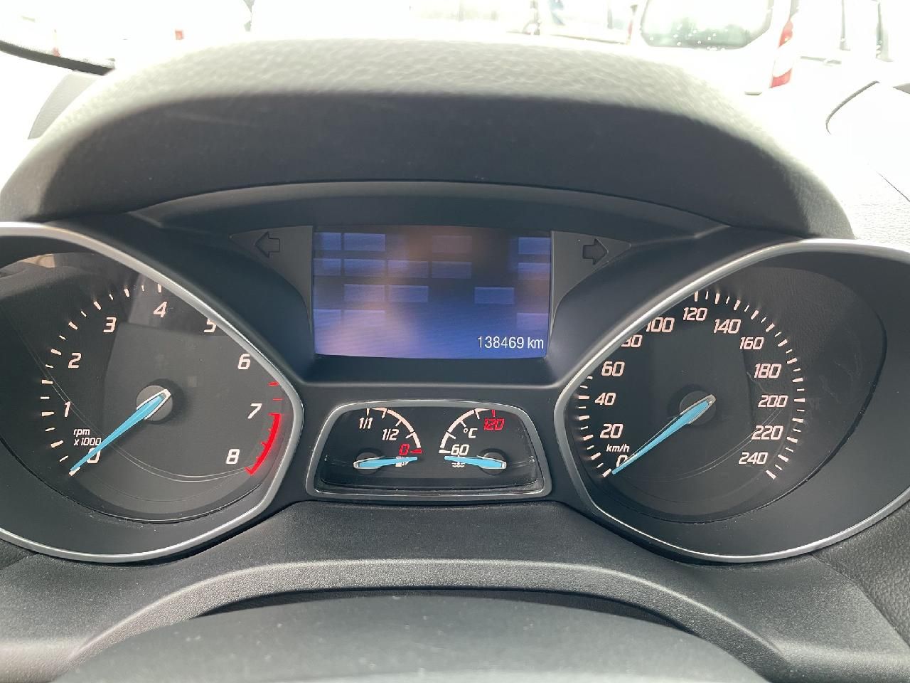 Fahrzeugabbildung Ford Kuga Titanium