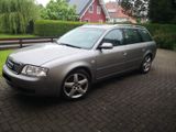 Audi A6 2.5 TDI multitronic Avant - AHK Automatik  - Audi A6 aus 2004: Kombi