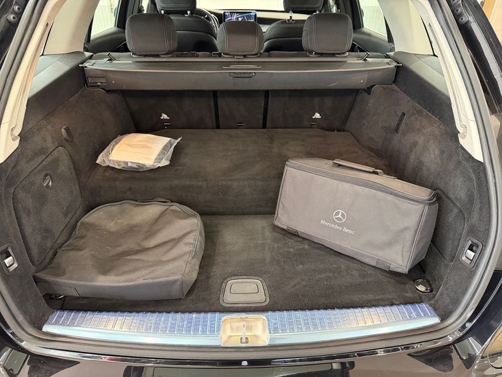 Mercedes-Benz C 300 - Bild 21