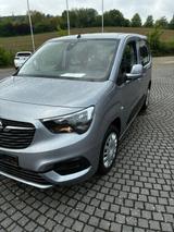 Opel Combo E Life 1.2 T[Euro6d] S/S Edition - Opel Combo Life Edition mit Benzin-Antrieb