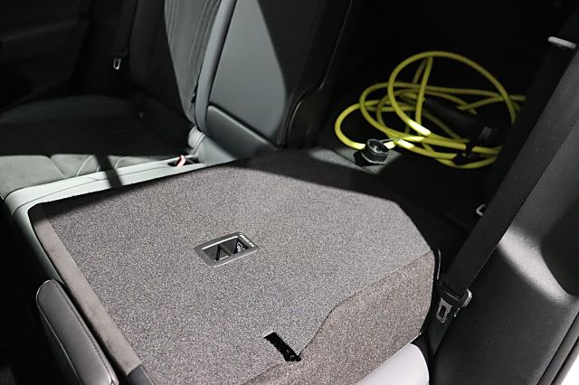 ID.4 Pro 150kW AHK Wärmep. ACC LED NAVI ab 1,99%