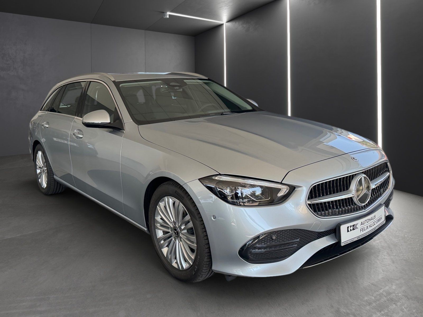 Fahrzeugabbildung Mercedes-Benz C 180 T Avantgarde*Kamera*LED*Easy-Pack*CarPlay*
