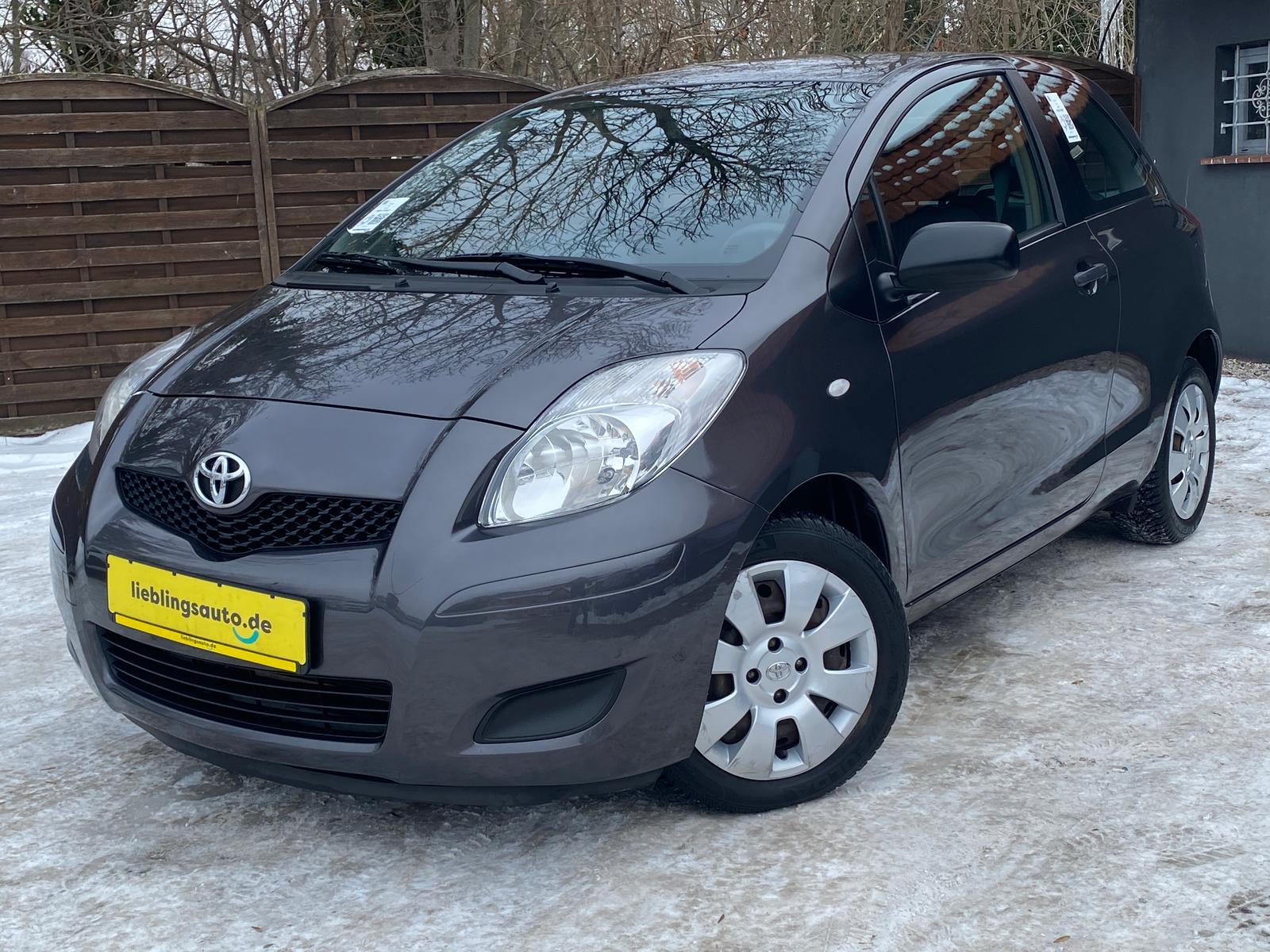 Toyota Yaris 1.3 16V Cool Klima 1. Hand