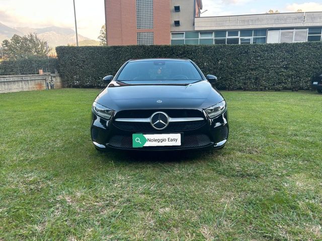 Mercedes-Benz Mercedes-benz A 180 d Automatic Business 1.5CC 1