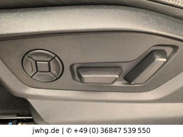Audi Q8 - 12