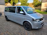 Volkswagen T5 Caravelle Lang 140ps hochwertige Ausstattung - Volkswagen T5 Caravelle: Lang