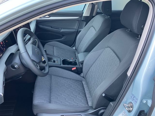 Golf VIII 1.5 TSI 85 kW Rush KLIMA LED ALU