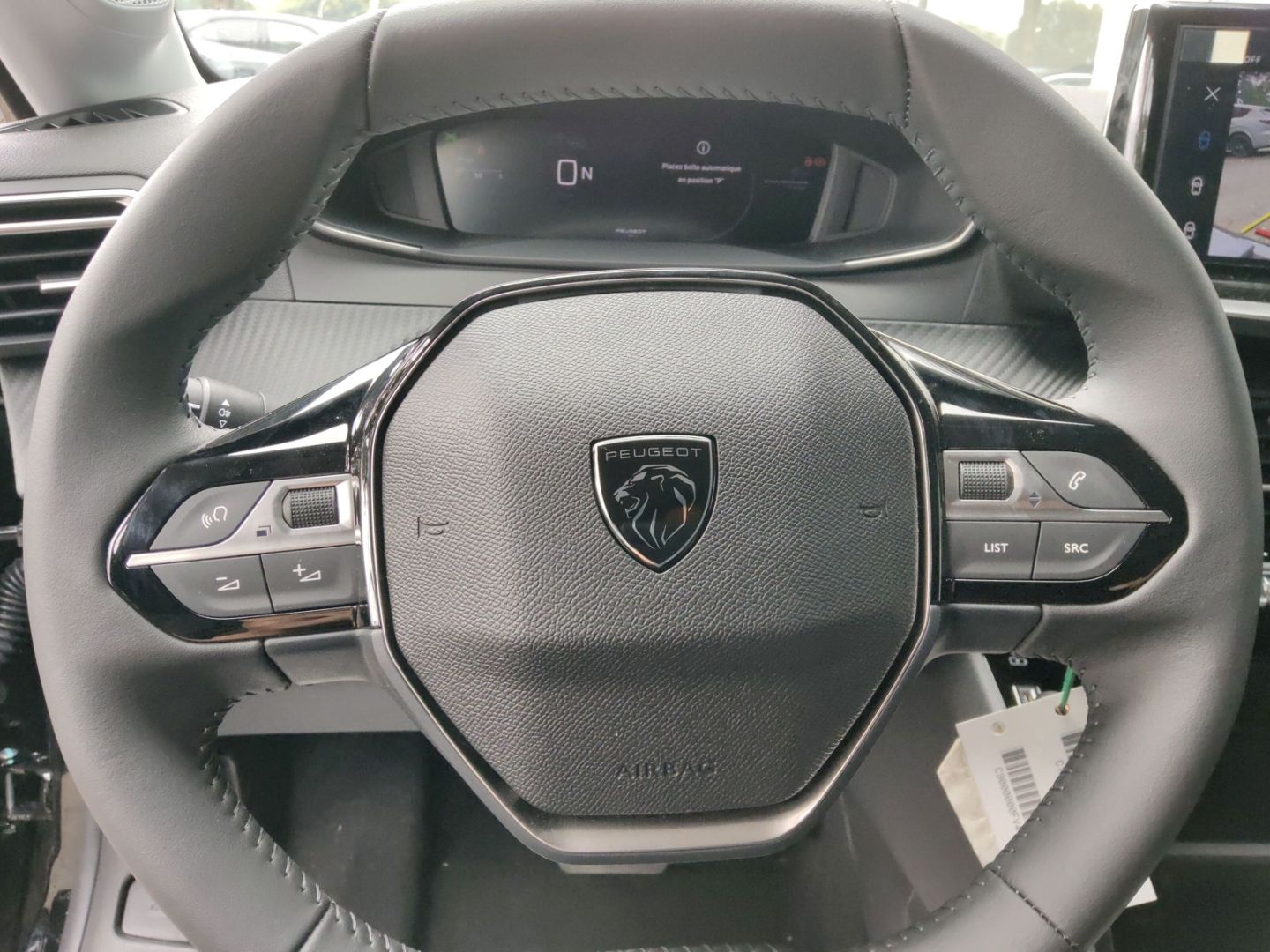Peugeot 208 - Bild 21