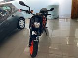 KTM 690 Duke R - KTM DUKE 690 R