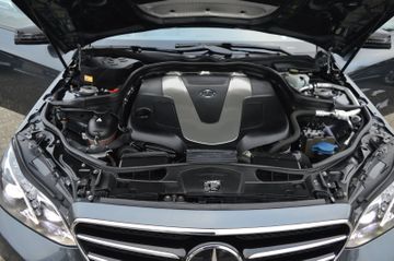 Mercedes-Benz E 350 T BlueTec 4Matic 7G-Tronic Avantgarde Edit