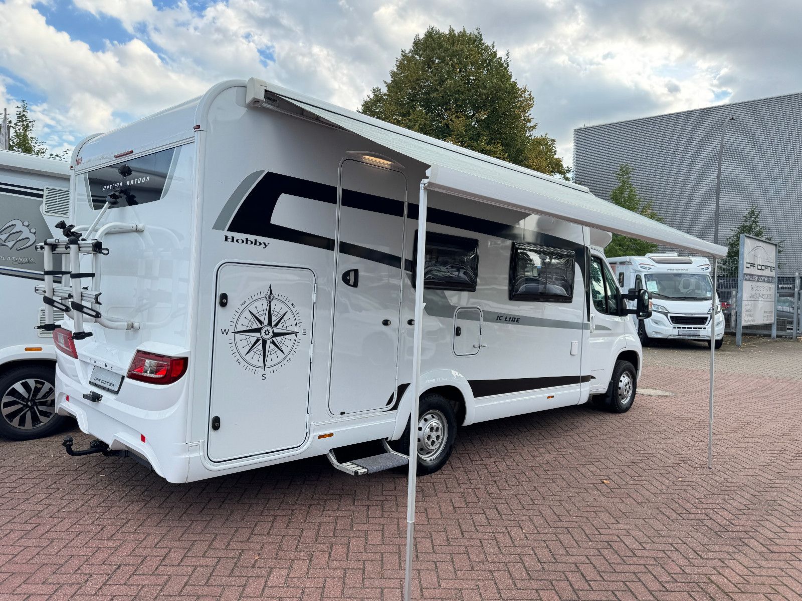 Fahrzeugabbildung Hobby T 65 HKM OPTIMA ON TOUR IC-LINE MAXXAIR BEARLOCK