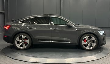 Audi Q8 e-tron - 6