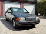 Mercedes-Benz C220 w202 1993 - gebrauchte Mercedes-Benz C 220 aus dem Jahr 1993
