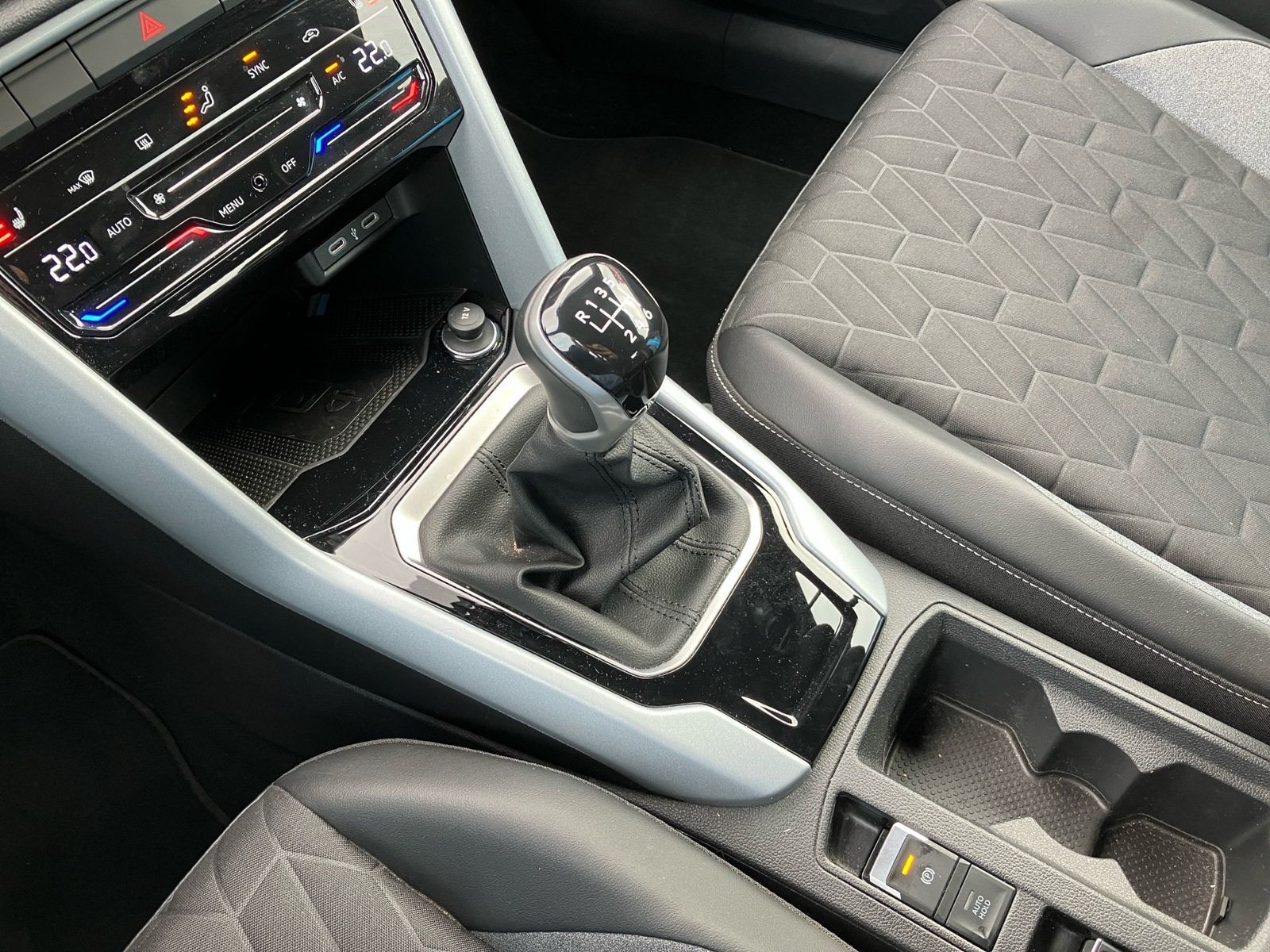 Volkswagen T-Roc - Bild 13