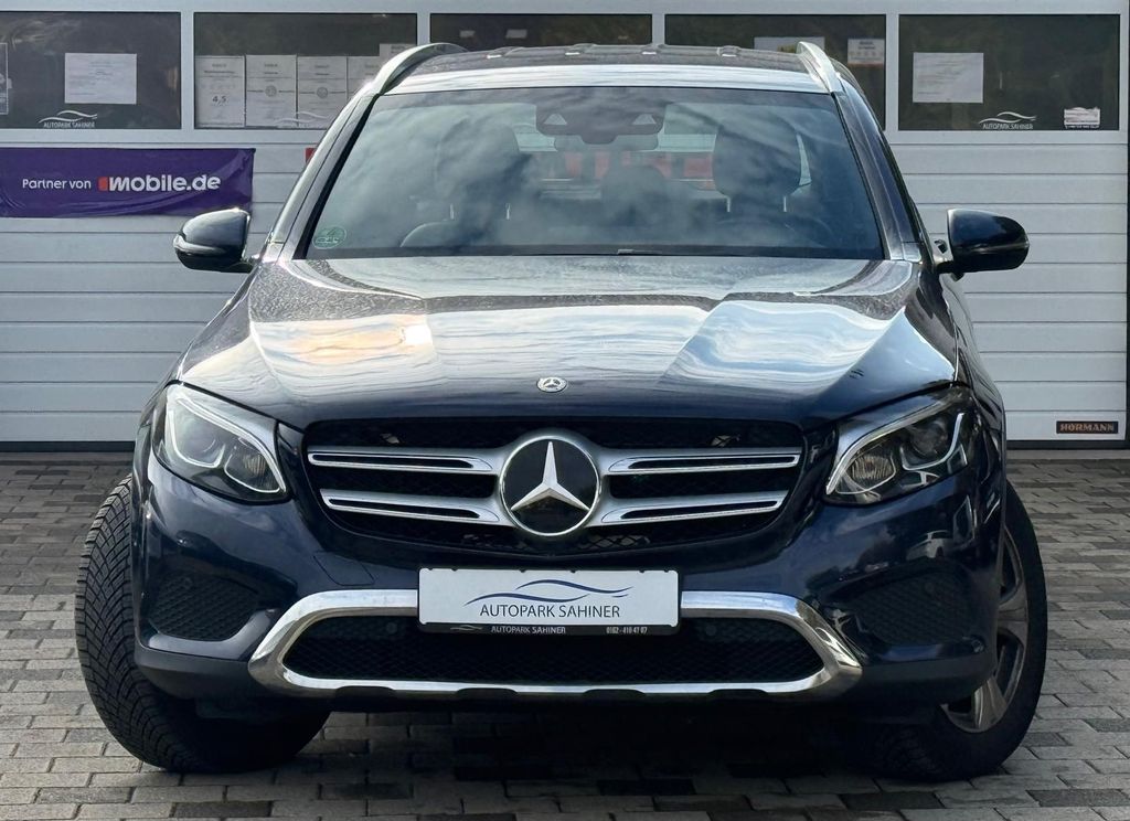 Image of Mercedes-Benz GLC 250