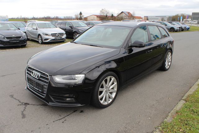 Audi A4 Avant 3.0TDI *Panoramad.*XENON*AHK*PDC*Sitzhg