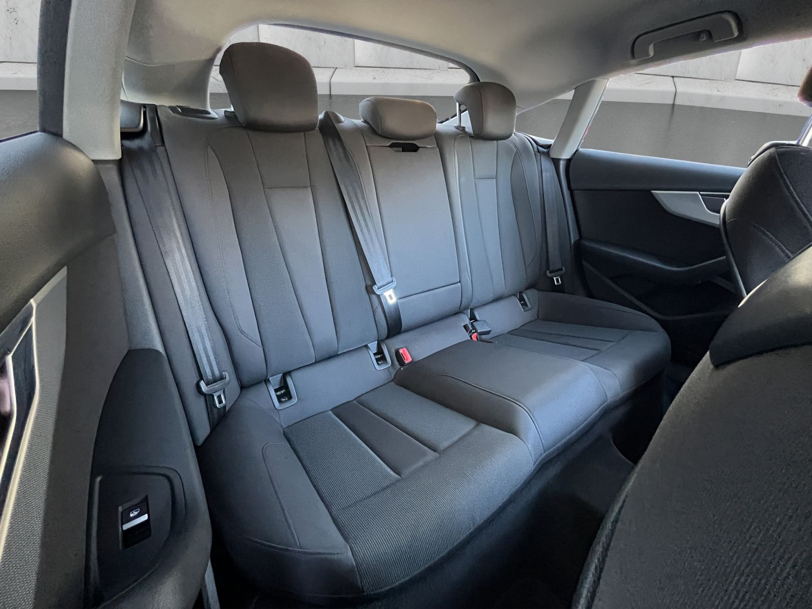 Fahrzeugabbildung Audi A5 **45 TFSI QUATTRO*SHZ*KAMERA**