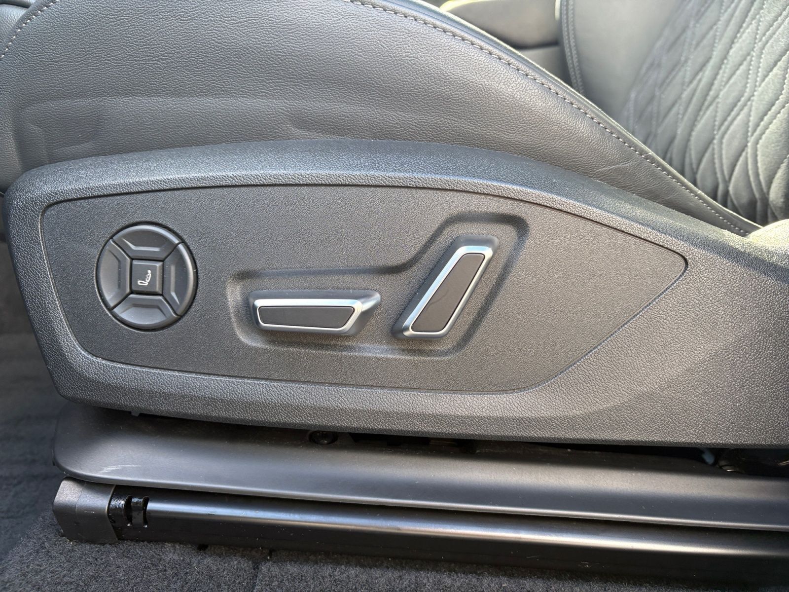 Audi Q6 e-tron - Bild 20