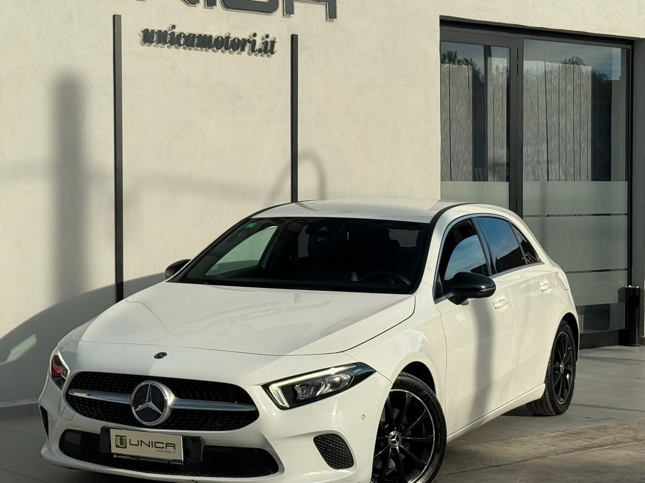 Mercedes-Benz A 180 D 116 CV PREMIUM AUTO CAMERA imagem 2