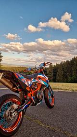 KTM 690 smc r - KTM SM R