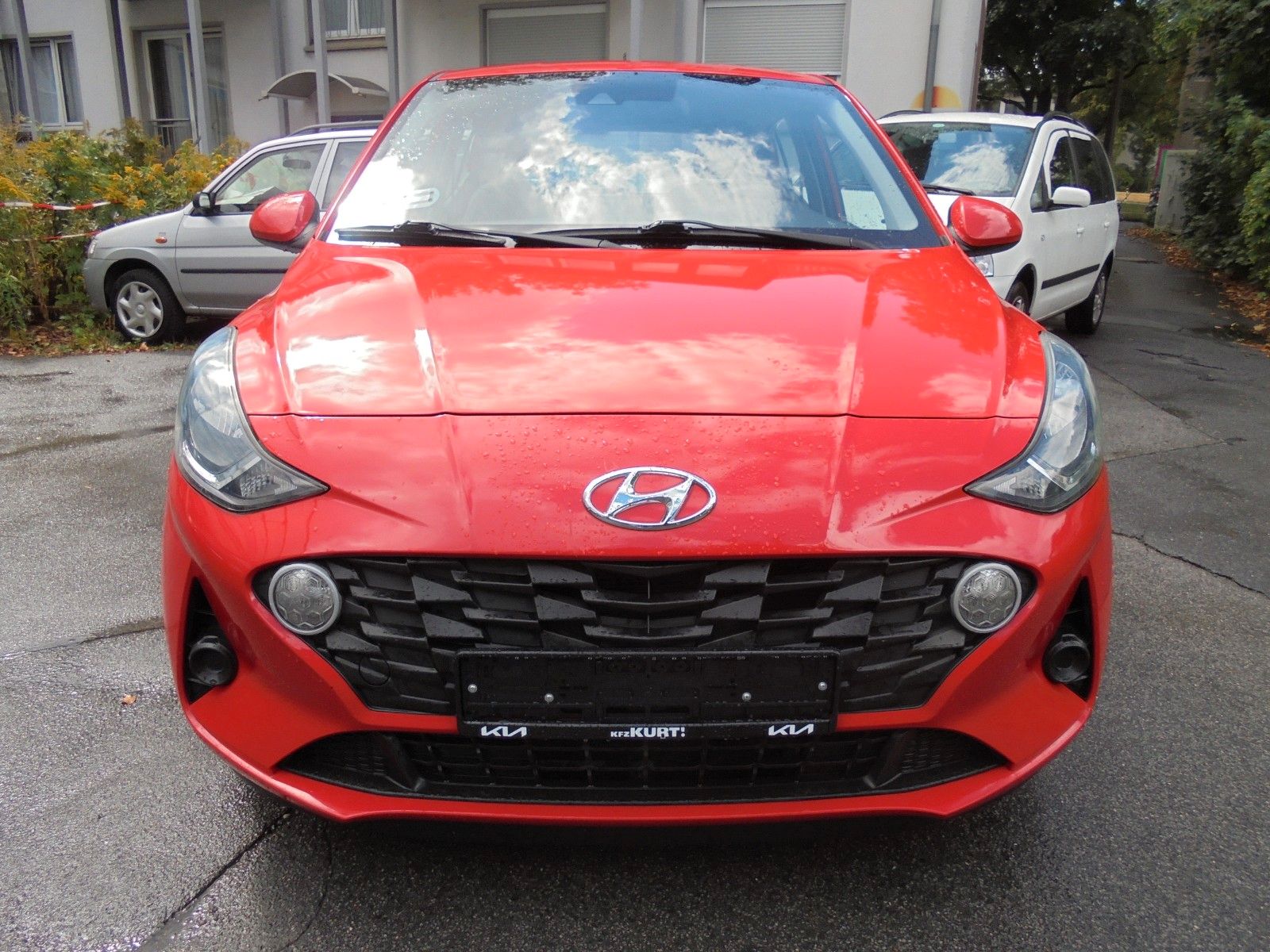 Fahrzeugabbildung Hyundai i10 Select/Tüv & Service Neu/Klima/Shz/1.Hand