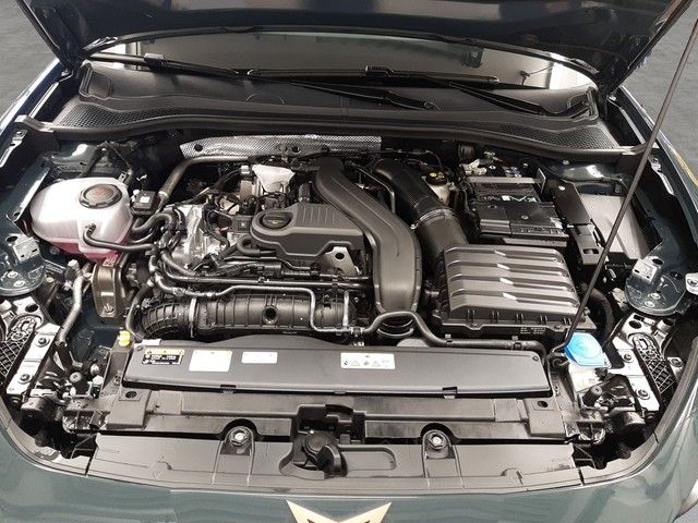 Fahrzeugabbildung Cupra Leon 1.5 TSI Kamera AppConnect ACC 18" LED