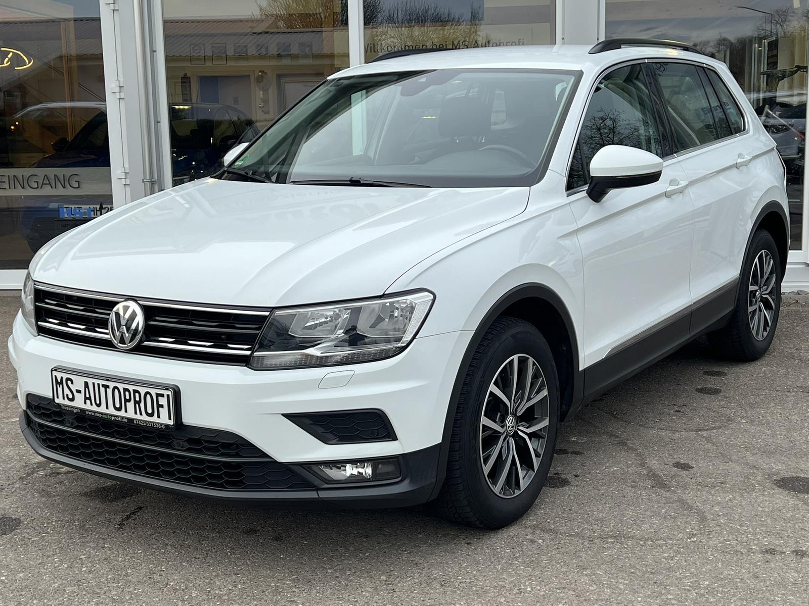Volkswagen Tiguan 2.0 TDI Comfortline DSG AHK Navi SHZ Virt