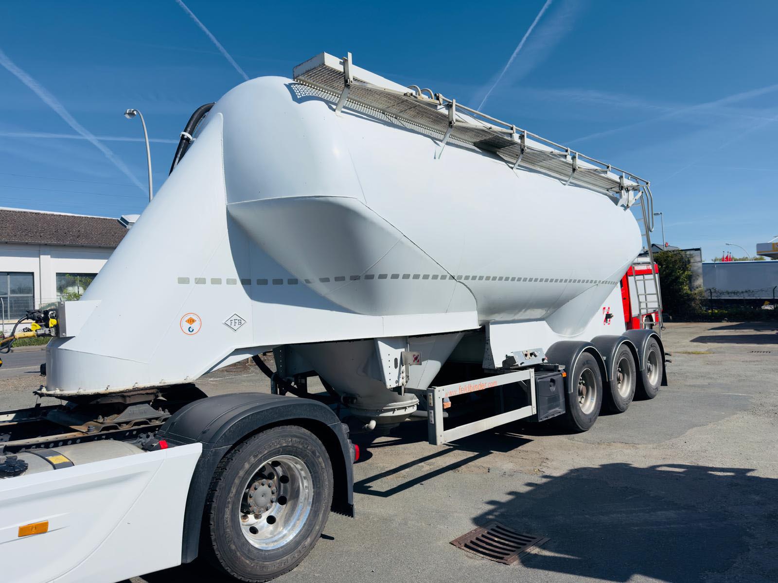 Feldbinder 37m³ Zementsilo / 4050Kg / Top Condition