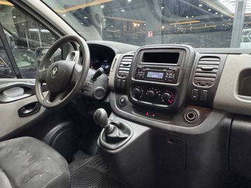 Renault Trafic - 8