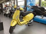 Vespa Primavera 50 S Giallo Vorführfahrzeug - VESPA PRIMAVERA 50 S